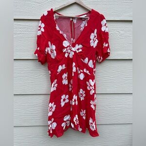 🌱Topshop Scarlet and White Floral Dress